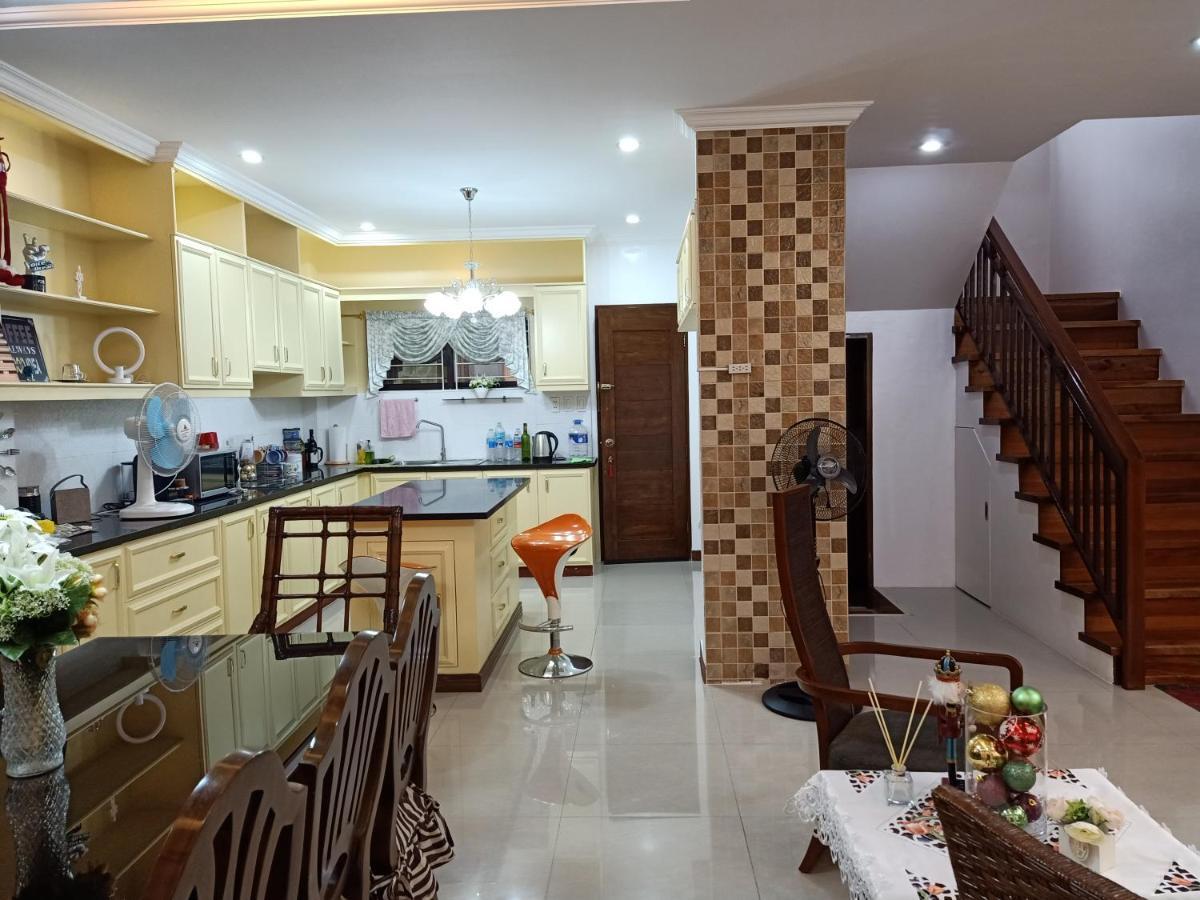 Aj'S Haven Homestay Cebu Esterno foto